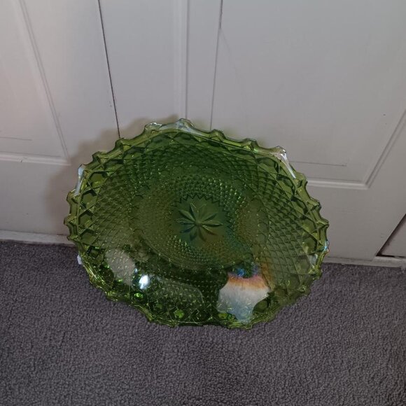 Vintage Large Green Glass Carnival Iridescent Bowl - Picture 2 of 2